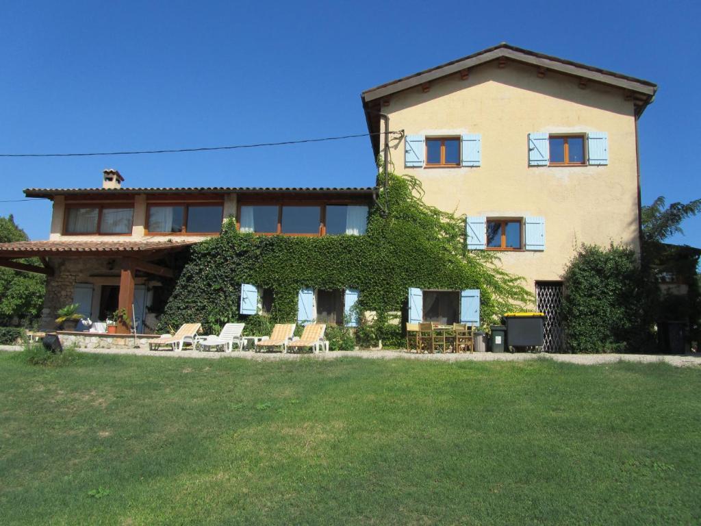 Le Mas Shabanou Bed & Breakfast Roquefort-les-Pins Exterior photo