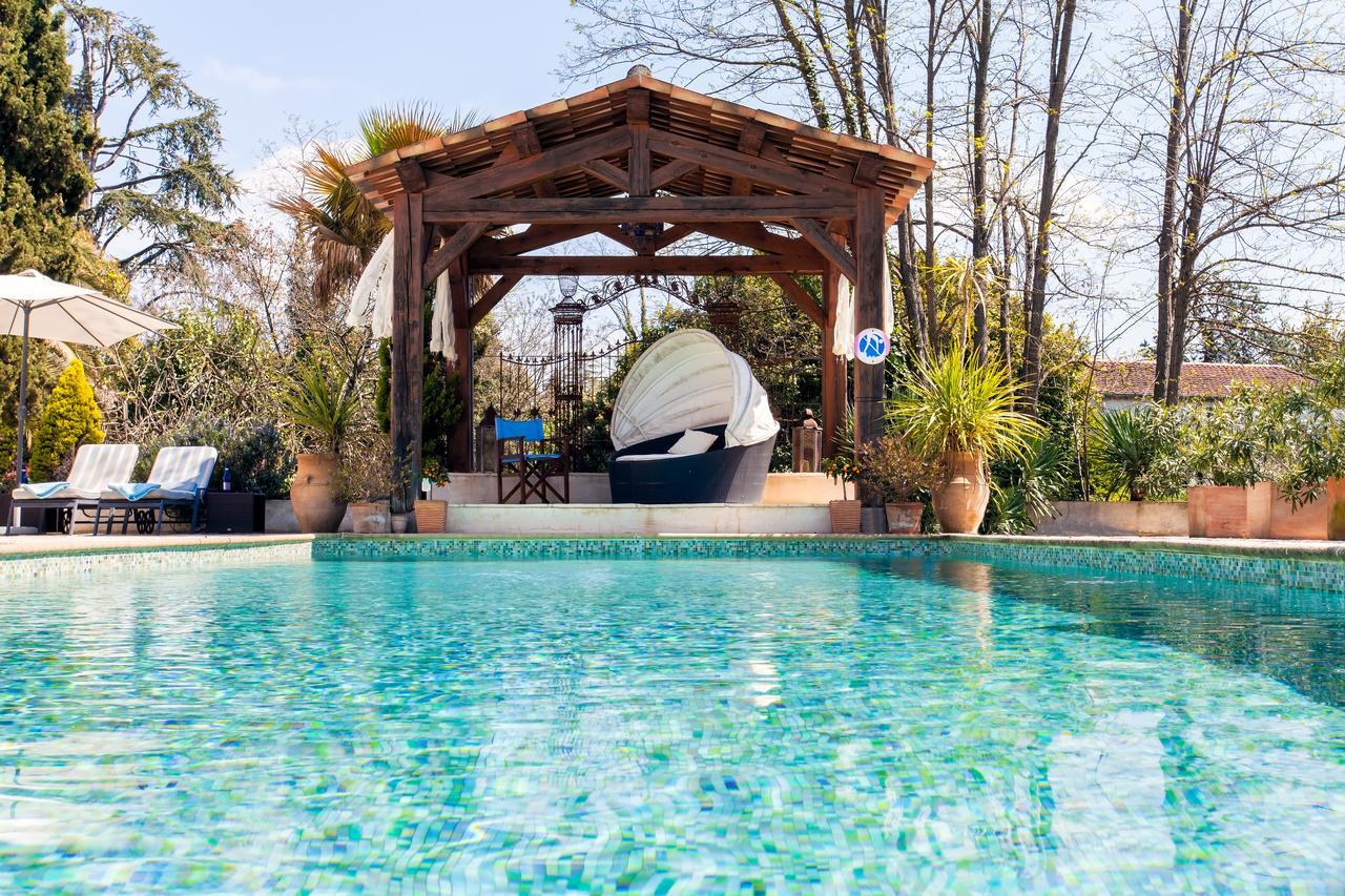 Le Mas Shabanou Bed & Breakfast Roquefort-les-Pins Exterior photo