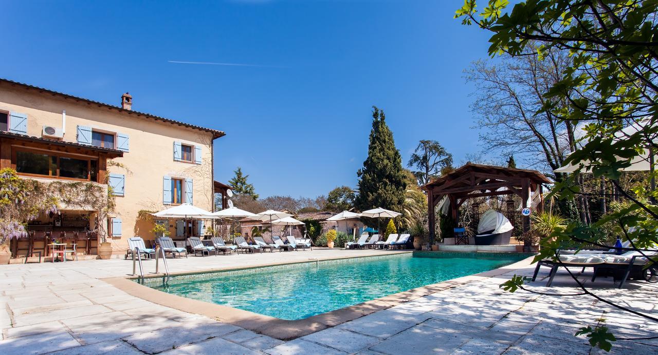 Le Mas Shabanou Bed & Breakfast Roquefort-les-Pins Exterior photo